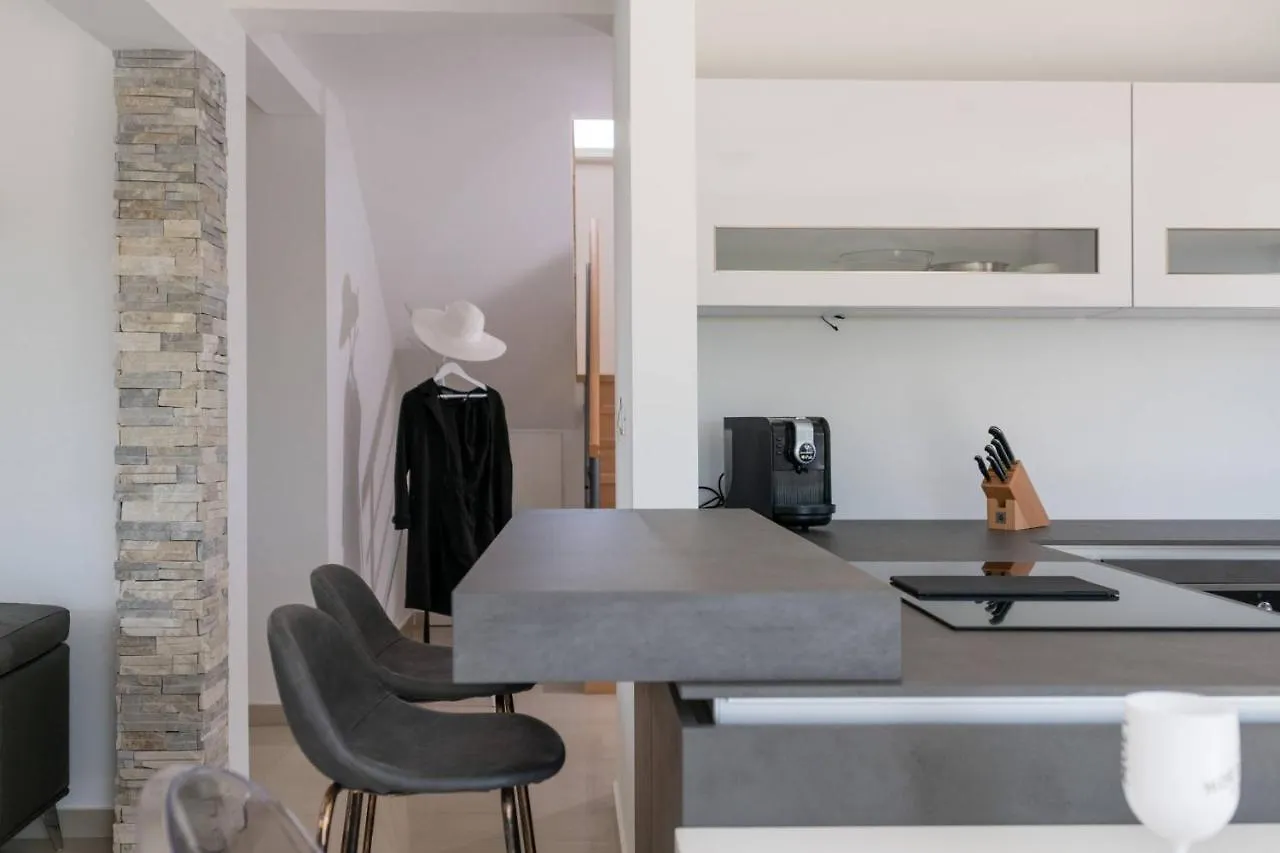 Villa Sunsea With Heated Pool Vodnjan