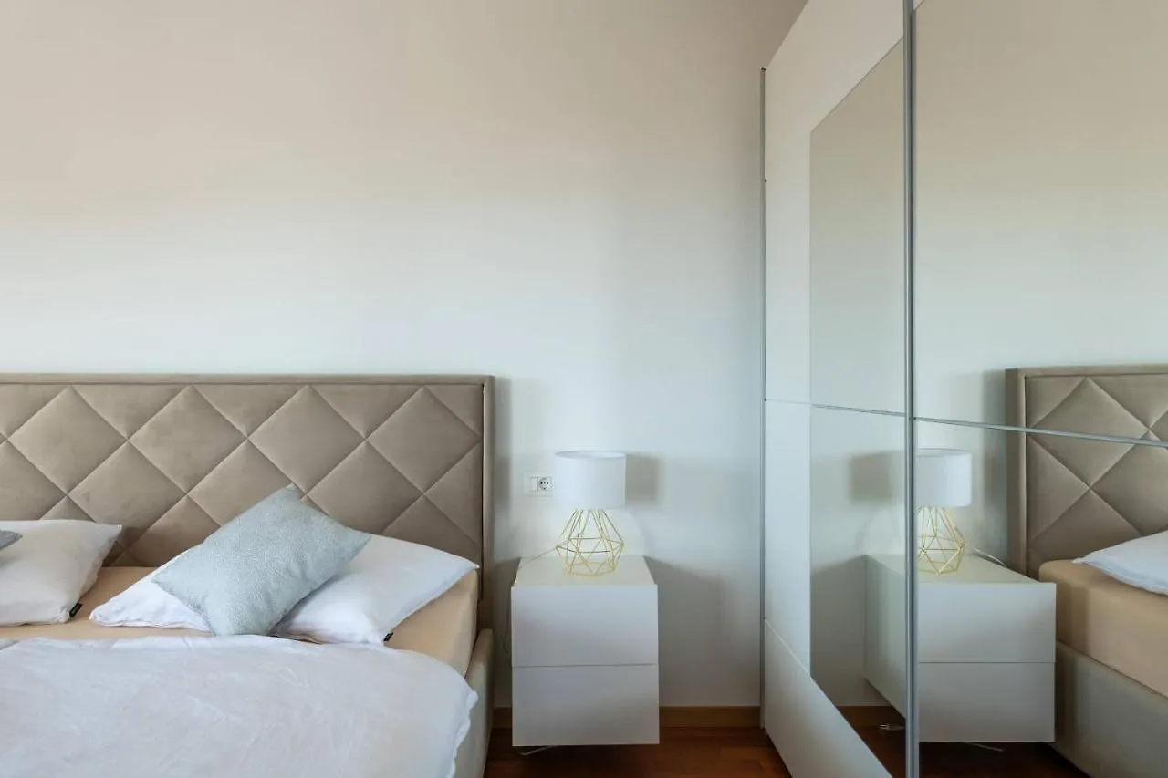Villa Sunsea With Heated Pool Vodnjan